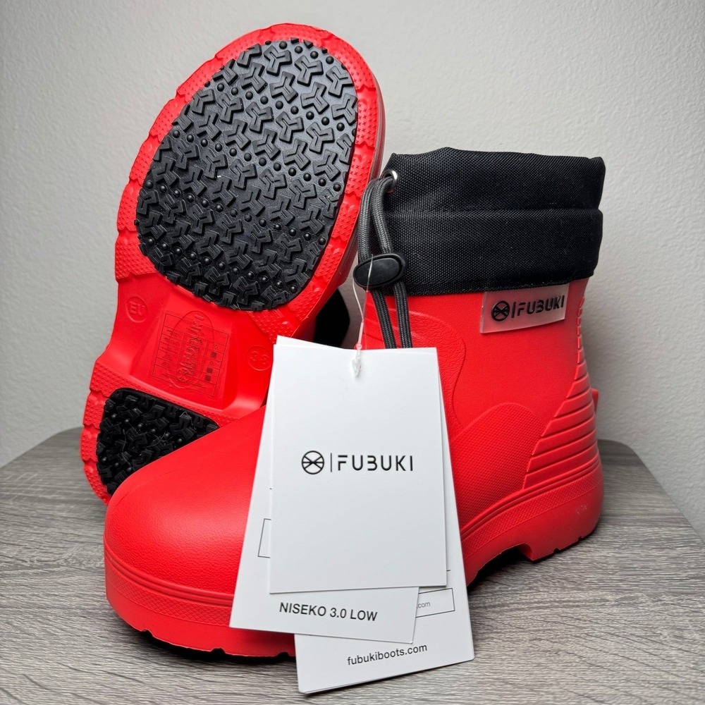 Fubuki Niseko 3.0 Low Snow Boots Red Waterproof Fishing Winter Boots Size 8